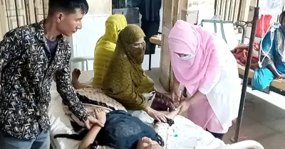 পাবনার ঈশ্বরদীতে ইফতারি খেয়ে শতাধিক শ্রমিক অসুস্থ, ২৬ জন হাসপাতালে