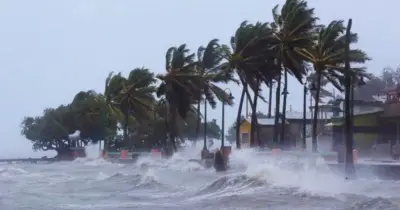 আবহাওয়া অধিদপ্তরের সতর্কতা: রাজশাহী-সিলেটে ঝড়ো হাওয়া, ঘণ্টায় ৬০ কিলোমিটার বেগ