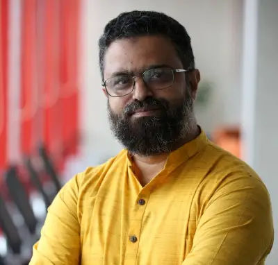 মনোরোগ বিশেষজ্ঞ ডা. সরদার আতিকের মাদকবিরোধী পরামর্শ: সন্তানদের সাথে গুণগত সময়ের গুরুত্ব