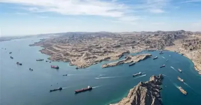 নিষেধাজ্ঞা এড়াতে ইরানের ছায়া ট্যাঙ্কার বহর, এখন হরমুজ প্রণালিতে পশ্চিমা জাহাজ বিচ্ছিন্ন