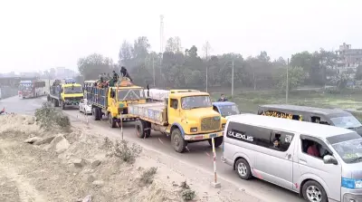 ঈদযাত্রায় ঢাকা-টাঙ্গাইল-যমুনা সেতু মহাসড়কে যানবাহনের চাপ দ্বিগুণ, যানজট নেই