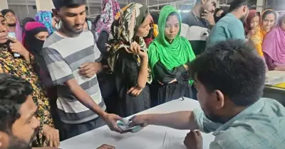 চট্টগ্রামে জেলা প্রশাসকের হস্তক্ষেপে পোশাক কারখানার শ্রমিকদের বকেয়া বেতন পরিশোধ