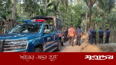 বাগেরহাটে পুলিশ সদস্যকে কুপিয়ে আসামি ছিনতাই, আহত কনস্টেবল হাসপাতালে