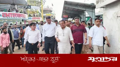 ঈদযাত্রায় সদরঘাটে প্রাণের স্পন্দন, নৌপথে স্বস্তিময় ভ্রমণ