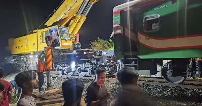 নীলসাগর এক্সপ্রেস লাইনচ্যুত: আহত ৬৬, যাত্রীরা বিকল্প যানে গন্তব্যে