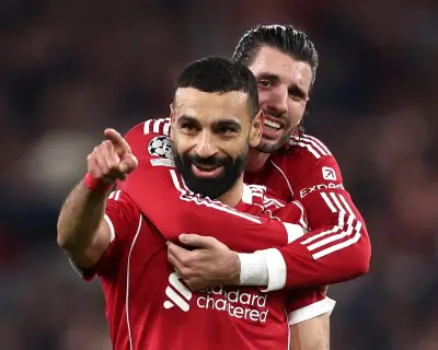 সালাহর পেনাল্টি মিস, তবু লিভারপুলের ৪-০ জয়ে চ্যাম্পিয়নস লিগ কোয়ার্টার ফাইনালে উত্তরণ