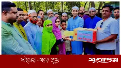 শ্যামনগরে নিহত বিএনপি নেতার বাড়িতে প্রধানমন্ত্রীর ঈদ উপহার পৌঁছেছে