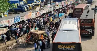 ঈদযাত্রায় ঢাকা-চট্টগ্রাম মহাসড়কে যানবাহনের চাপ দ্বিগুণ, যানজট নেই