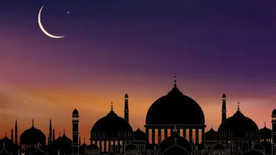 চাঁদ দেখা না যাওয়ায় শনিবার ঈদ, স্বর্ণের দাম কমলো দ্বিতীয় দফায়