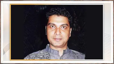 অভিনেতা শামস সুমনের শেষযাত্রা: রাজশাহীতে শেষনিদ্রা, শেষ দেখা নিলেন সহকর্মীরা