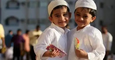 ঈদ সালামি: শরিয়তের দৃষ্টিতে বৈধতা ও সামাজিক প্রথার বিশ্লেষণ