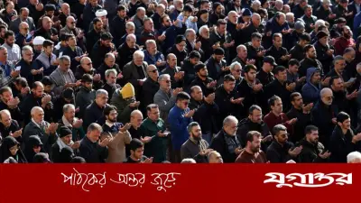 যুদ্ধের মাঝেও ইরানে ঈদের নামাজ, হাজারো মুসল্লির সমাগমে খোলা মাঠ