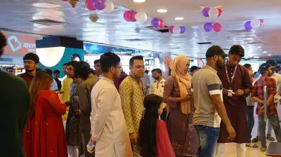 বসুন্ধরায় ‘দম’ সিনেমার শোতে দর্শকদের ভিড়, নিশো-পূজার অভিনয়ে প্রশংসা