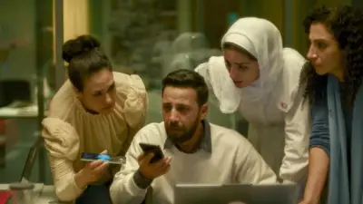 ভারতে ‘দ্য ভয়েস অফ হিন্দ রাজাব’ নিষিদ্ধ, ইরানের আত্মরক্ষার অধিকার, সেতু ভেঙে শিশু মৃত্যু