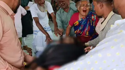 ঈদের দিন মর্মান্তিক দুর্ঘটনা: মাদ্রাসা শিক্ষার্থী নিহত, বরিশালে বৃষ্টিতে জামাত