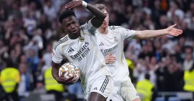 মাদ্রিদ ডার্বিতে ভিনিসিয়ুসের জোড়া গোলে রোমাঞ্চকর জয় পেল রিয়াল মাদ্রিদ