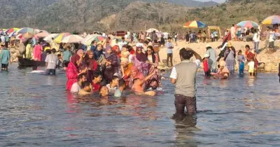 পবিত্র ঈদে মুখরিত সিলেটের ভোলাগঞ্জ সাদা পাথর পর্যটনকেন্দ্র, মন্ত্রীর সফর