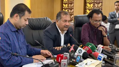 জ্বালানি মজুত না করার আহ্বান তথ্যমন্ত্রীর, ঢাকা-মধ্যপ্রাচ্য ফ্লাইট বাতিলের ধারা অব্যাহত