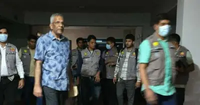 ডিজিএফআইয়ের সাবেক মহাপরিচালক শেখ মামুন খালেদকে ডিবি গ্রেফতার করেছে