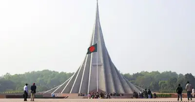 মহান স্বাধীনতা দিবসে জাতীয় স্মৃতিসৌধে শ্রদ্ধা নিবেদন, রাষ্ট্রপতি-প্রধানমন্ত্রীর বাণী