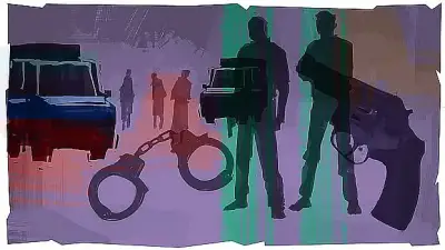 খুলনার কয়রায় জুতা ব্যবসায়ীকে কুপিয়ে পাঁচ লাখ টাকা ছিনতাই, মেয়ের সঙ্গে ছিলেন