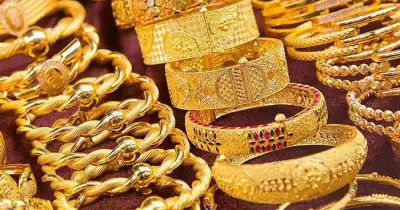 মধ্যপ্রাচ্যে যুদ্ধ সত্ত্বেও স্বর্ণের দাম কমছে: আন্তর্জাতিক বাজারে ডলারের শক্তিশালী অবস্থান ও সুদহারের প্রভাব