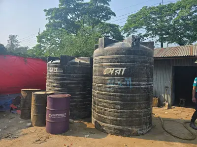 চট্টগ্রামে পানির ট্যাংকে মজুত ৬ হাজার লিটার ডিজেল জব্দ, ব্যবসায়ীর বিরুদ্ধে আইনি ব্যবস্থা