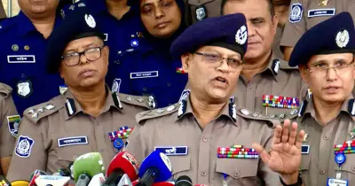 পুলিশ হত্যা তদন্তে আইজিপির বক্তব্য: 'আইন অনুযায়ী যা হয়, সেটাই হবে'