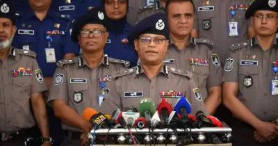 আইজিপির সতর্কবার্তা: তরুণদের অবরোধ ও আইন অমান্য সমাজের জন্য ক্ষতিকর