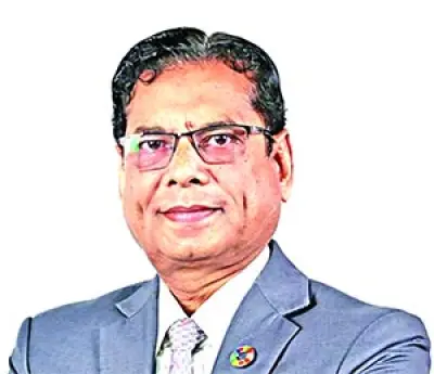 জ্বালানি সংকটে সরকারের ভর্তুকি ও আন্তর্জাতিক আলোচনা: ফেনিতে দুর্ঘটনায় আহত ১৫