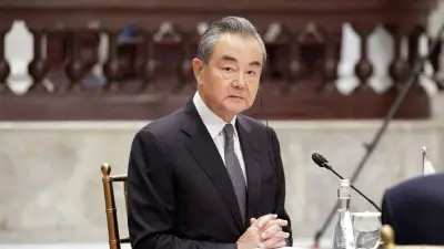 বিএনপি নেতার গোয়ালঘর থেকে পেট্রল উদ্ধার, ইরানে হামলায় নিহত শিশুসহ চার