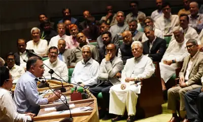 বিএনপি সংসদ সদস্যদের বৈঠকে ঈদের ছুটির দুর্ঘটনা ও জ্বালানি সংকটে ক্ষোভ