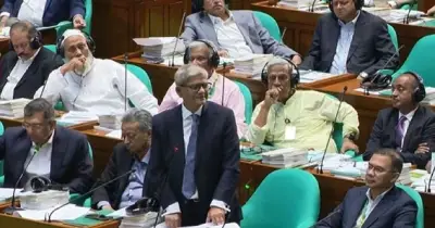 দুর্নীতি নয়, গ্রামীণ যোগাযোগ উন্নয়নকে অগ্রাধিকার দেবে সরকার: মির্জা ফখরুল