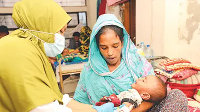 টিকা সংকটে হামে শিশু মৃত্যু: কেন্দ্রীয় গুদামে ৬ টিকার মজুত শূন্য