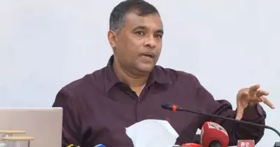 জ্বালানি তেলের নতুন দাম ঘোষণা মঙ্গলবার, সরকার চূড়ান্ত সিদ্ধান্ত নেবে