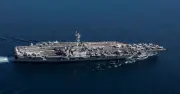 ইরানের রেভল্যুশনারি গার্ডসের দাবি, পারস্য উপসাগরে মার্কিন বিমানবাহী রণতরী ইউএসএস আব্রাহাম লিংকনে ক্ষেপণাস্ত্র হামলা