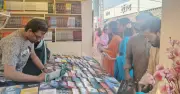 অমর একুশে বইমেলার দশম দিনে দর্শনার্থীদের ভিড়, তবে প্রকাশকদের হতাশা