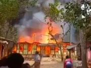 মাদকের টাকার জন্য পরিবারকে হয়রানি, ক্ষোভে নিজের বসতঘর জ্বালিয়ে দিলেন যুবক