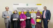 ইস্টার্ন ব্যাংক লিমিটেডের উদ্যোগ: ক্ষুদ্র ও মাঝারি উদ্যোক্তা নারীদের সম্মাননা প্রদান