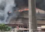 বরিশালের গ্যাসটারবাইনে গ্লোবাল ক্যাপসুল কারখানায় ভয়াবহ অগ্নিকাণ্ড, ক্ষয়ক্ষতির পরিমাণ অনিশ্চিত