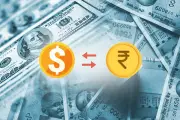 ভারতীয় রুপির ঐতিহাসিক পতন: ডলারের বিপরীতে সর্বনিম্ন ৯৩.৪৯ রুপিতে