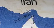 ইরানের হুঁশিয়ারি: পারমাণবিক স্থাপনায় হামলা হলে হরমুজ প্রণালি সম্পূর্ণ বন্ধ
