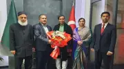 বিচ্যুত তথ্যমন্ত্রী ও ইরানের হরমুজ নিষিদ্ধ: বিশ্ব রাজনীতিতে উত্তপ্ত পরিস্থিতি
