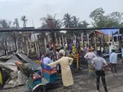 সীতাকুণ্ডে আগুনে খামারের গরু-ছাগল ছাই, ফায়ার সার্ভিসের দেরিতে পৌঁছানো নিয়ে অভিযোগ