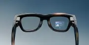 মেটার নতুন স্মার্ট চশমা: স্ক্রাইবার ও ব্লেজার মডেলে চিকিৎসকের পরামর্শমতো কাচ ব্যবহারের সুযোগ