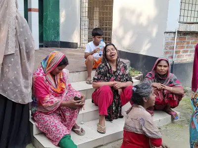 মুন্সিগঞ্জে তরুণ রাকিবকে ডেকে নিয়ে হত্যা, স্বজনেরা কান্নায় ভেঙে পড়েন