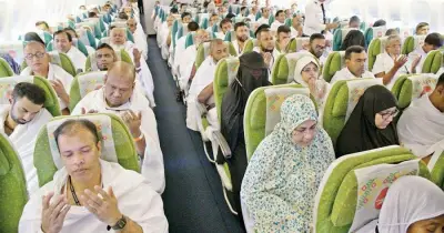 হজযাত্রা শুরু: প্রথম তিন দিনে ১২ হাজার ৮৫৫ জন বাংলাদেশি সৌদি আরবে পৌঁছেছেন