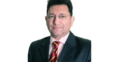 হাসান ও রশিদ ইস্টার্ন ব্যাংকের নতুন ব্যবস্থাপনা পরিচালক হিসেবে দায়িত্ব গ্রহণ করেছেন