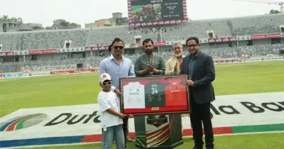 বাংলাদেশ ক্রিকেট বোর্ডের বিদায় সংবর্ধনা পেলেন পেসার রুবেল হোসেন