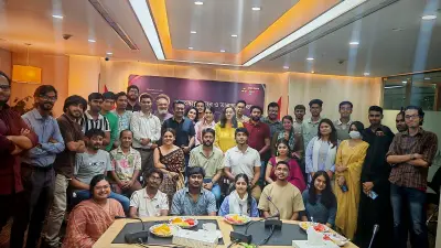 ‘চক্র-২’ রিভিউ প্রতিযোগিতার পুরস্কার বিতরণ ও তারকা আড্ডা, শিল্পের সৌন্দর্য নিয়ে আলোচনা